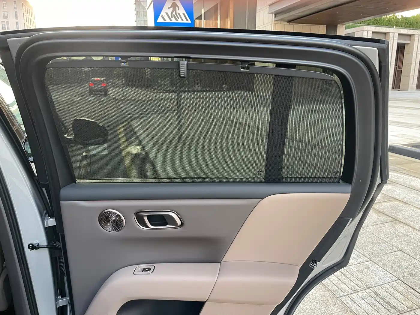 Li Auto i6 2025 2025 4WD Base Model
