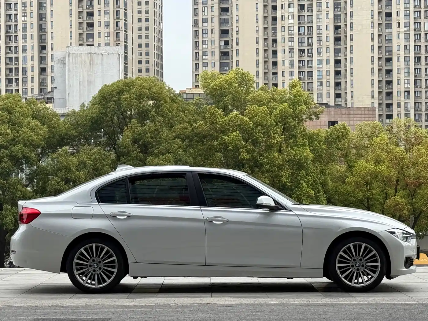 BMW 3 Series 2019 320Li Fashion Type фото 12
