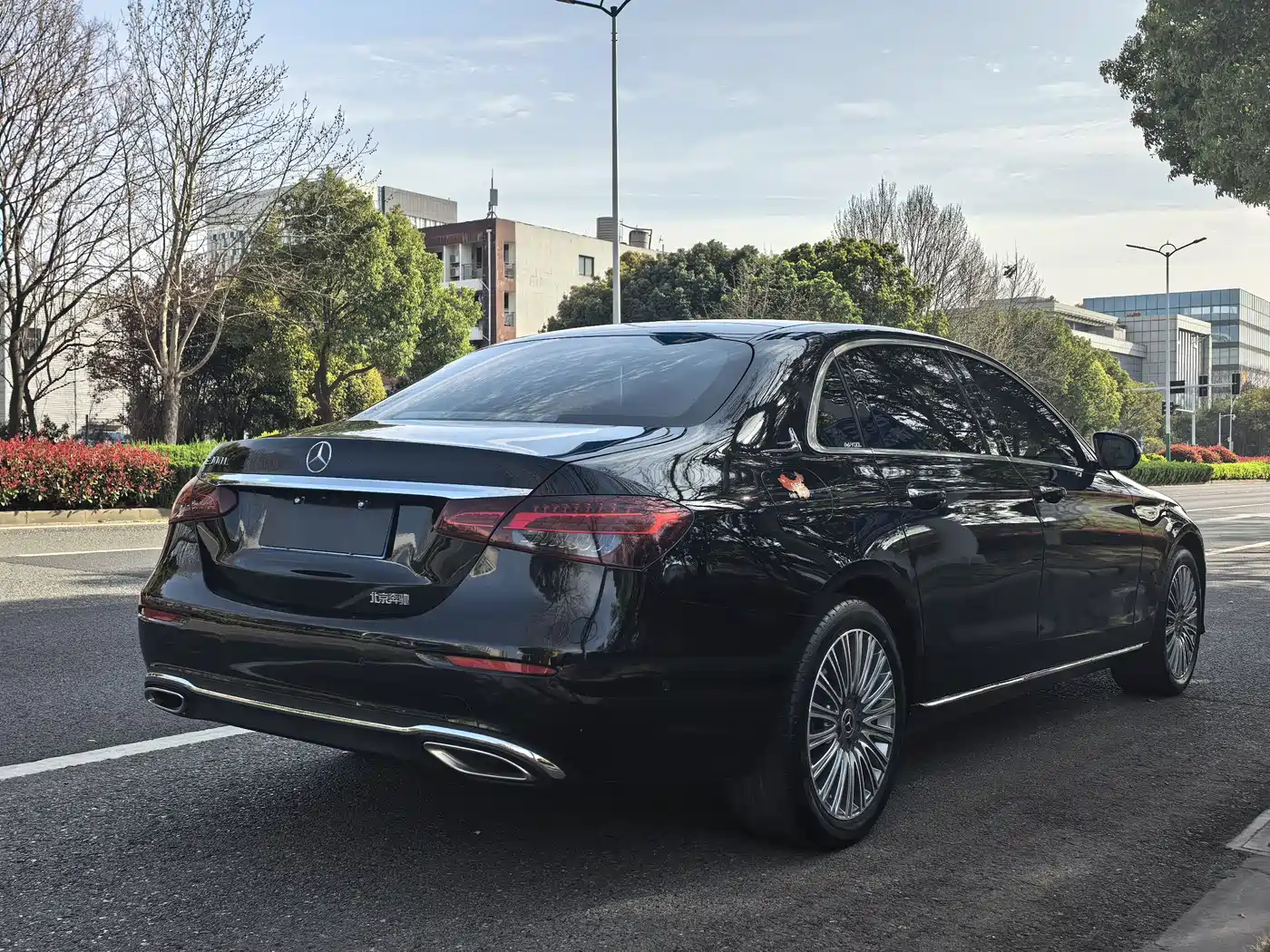 Mercedes-Benz E-Class 2023 E 300 L Fashion фото 6