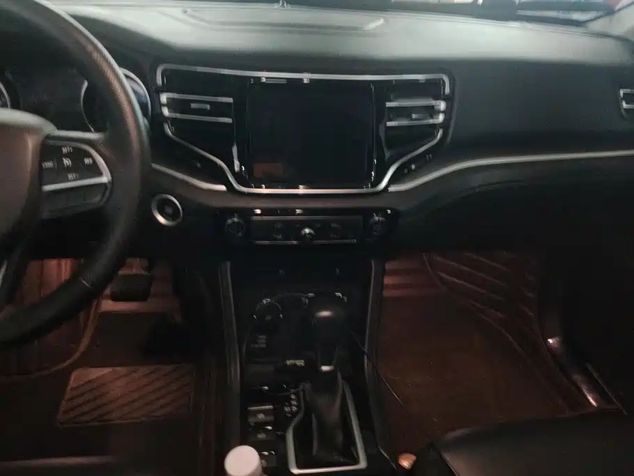 Jeep Grand Commander 2019 2018 2.0T AWD Premium Navigation Edition (China V)