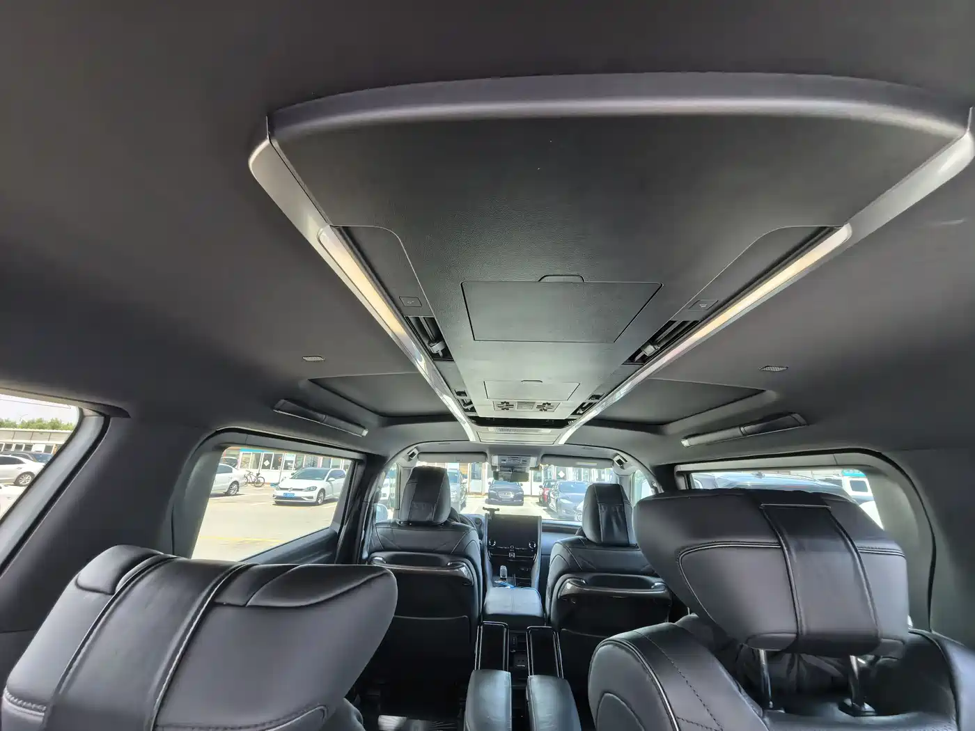 Toyota Alphard 2024 Hybrid 2.5L Prestige Edition фото 14