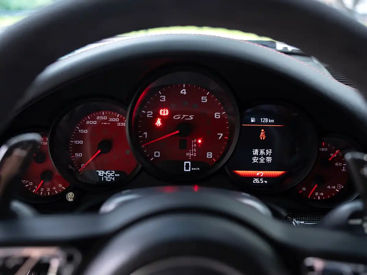 Porsche 911 2017 Carrera GTS 3.0T фото 19
