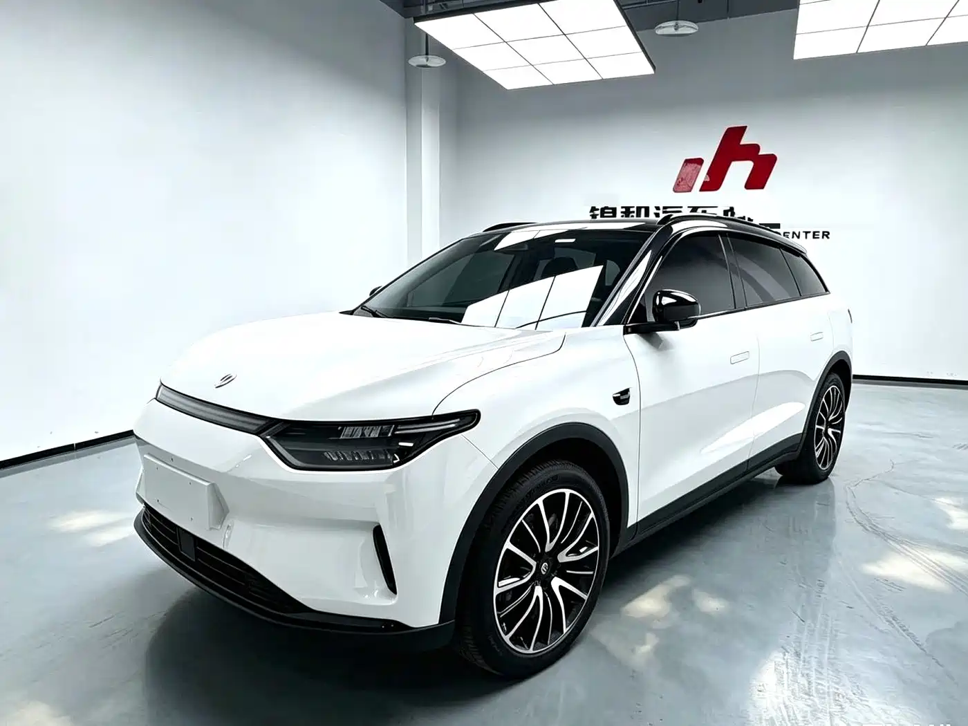 Фото 3 - Leapmotor C11