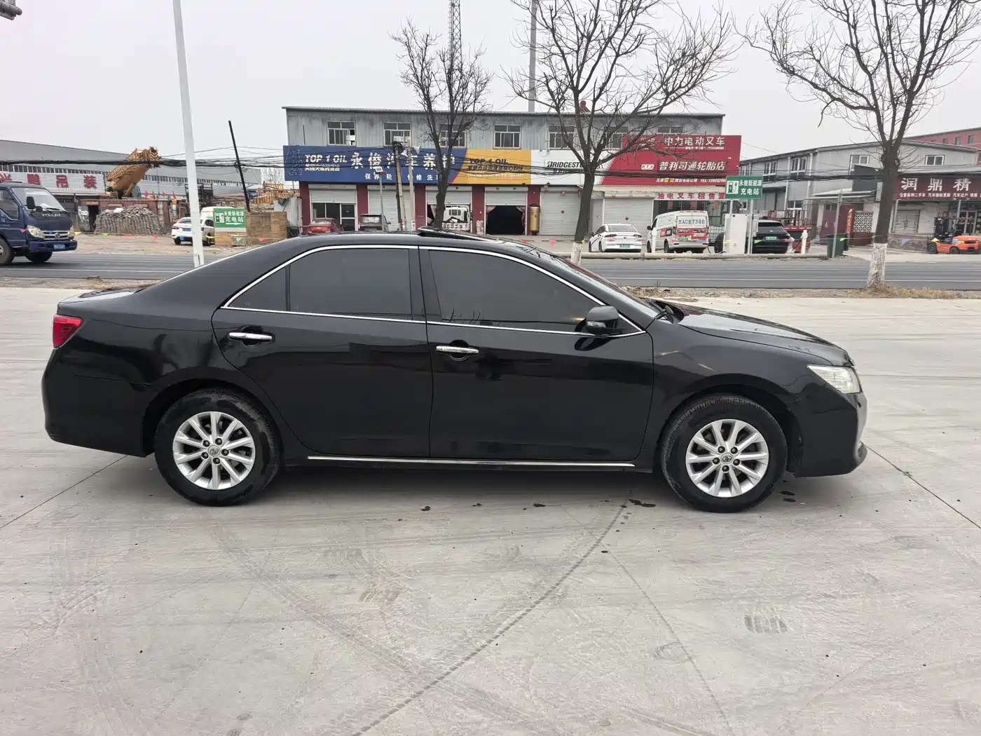 Toyota Camry 2012 2.5G Luxury Edition фото 8