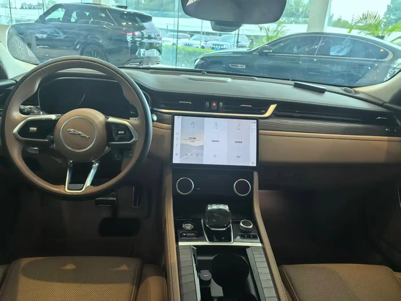 Jaguar XFL 2026 2025 2.0T P250 FWD Luxury Edition