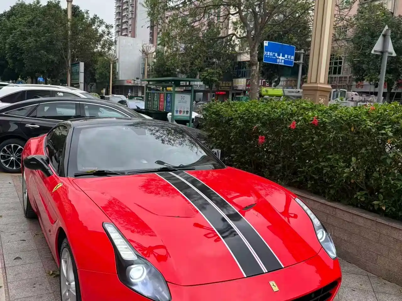 Ferrari California T 2018 2015 3.9T Standard
