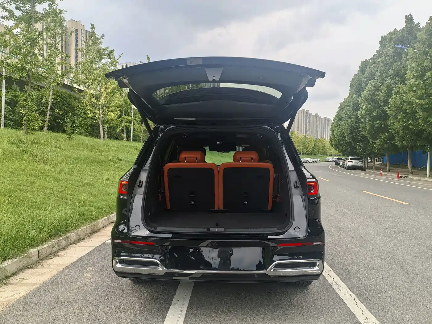 Geely Galaxy Galaxy M9 2025 2025 Model 230km 2WD Explorer+ Edition
