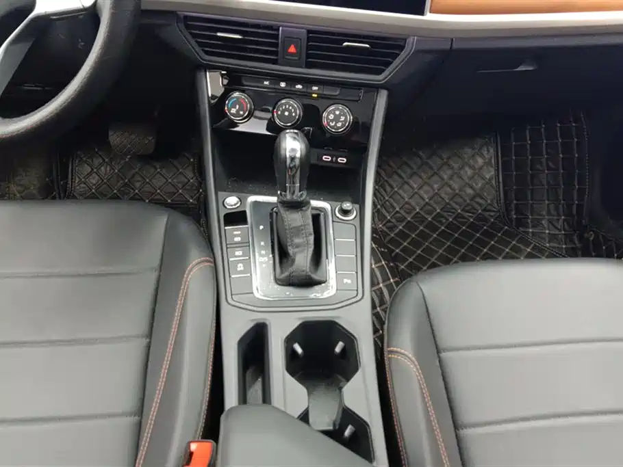 Volkswagen Bora 2023 200TSI DSG Smart Edition фото 16