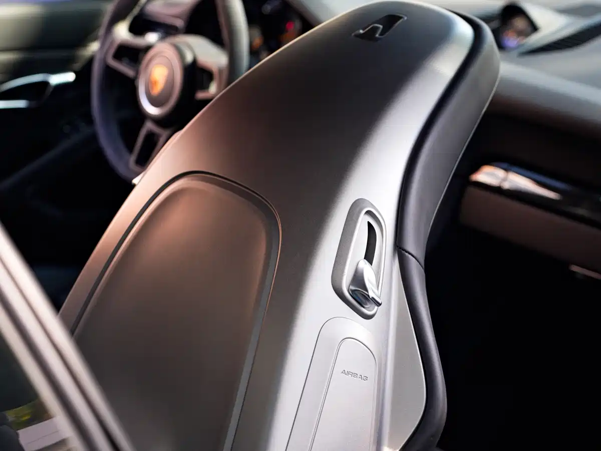 Porsche 911 2018 GT3 4.0L фото 17