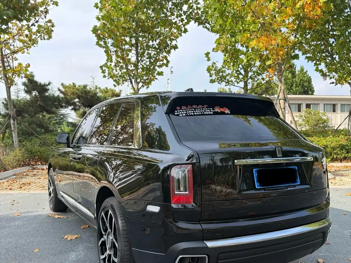 Rolls-Royce Cullinan 2020 2018 5-Seater Version
