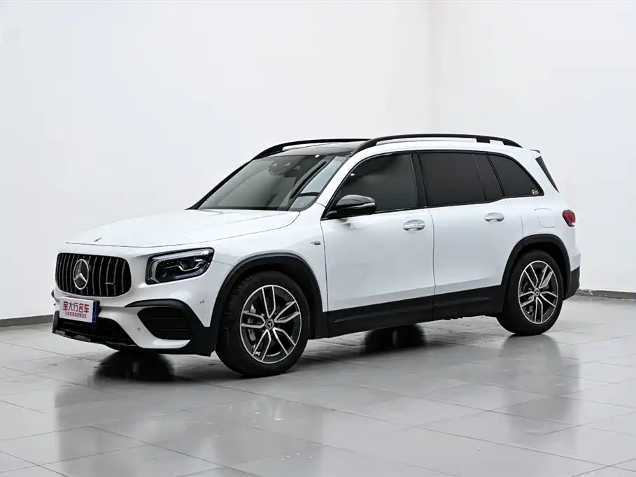 MERCEDES-BENZ GLB AMG