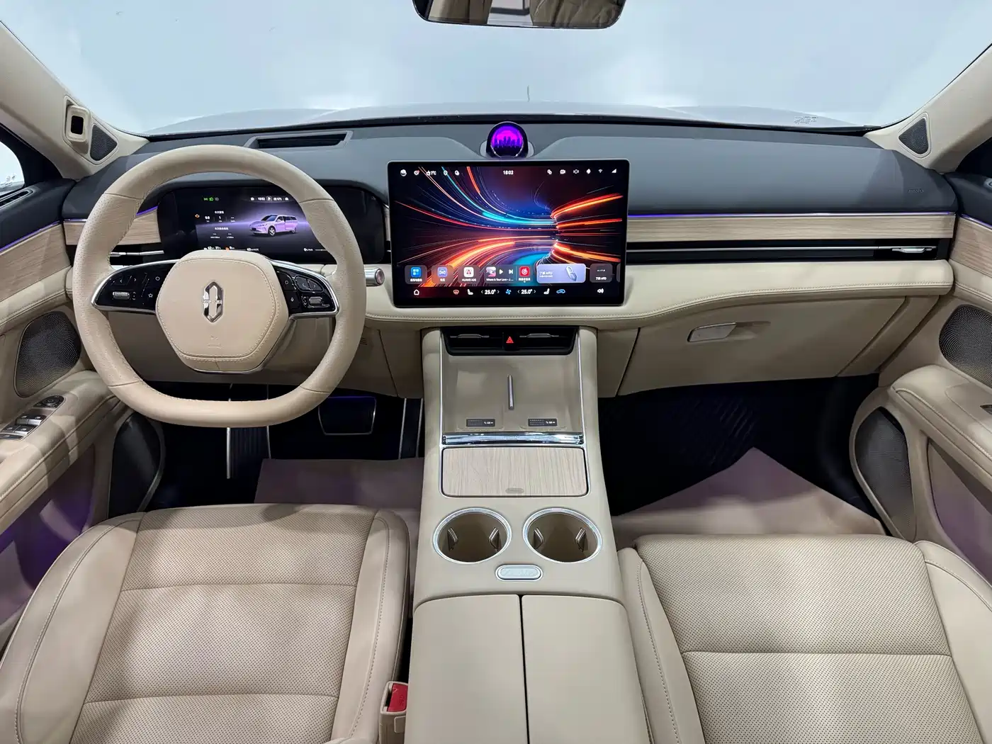 AITO Wenjie AITO M5 2025 Extended Range Ultra AWD фото 3