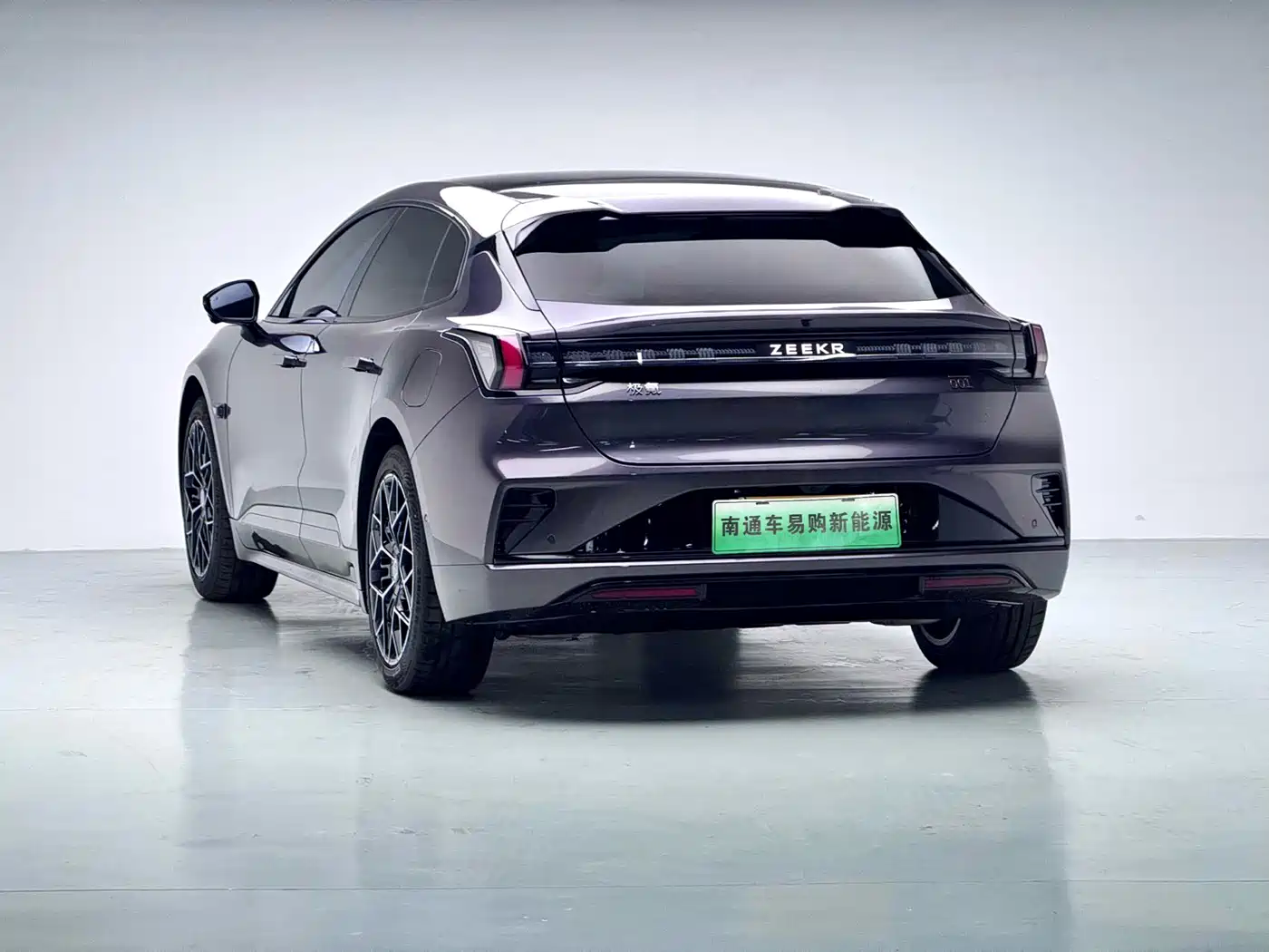 ZEEKR EXTREME KRYPTON 001