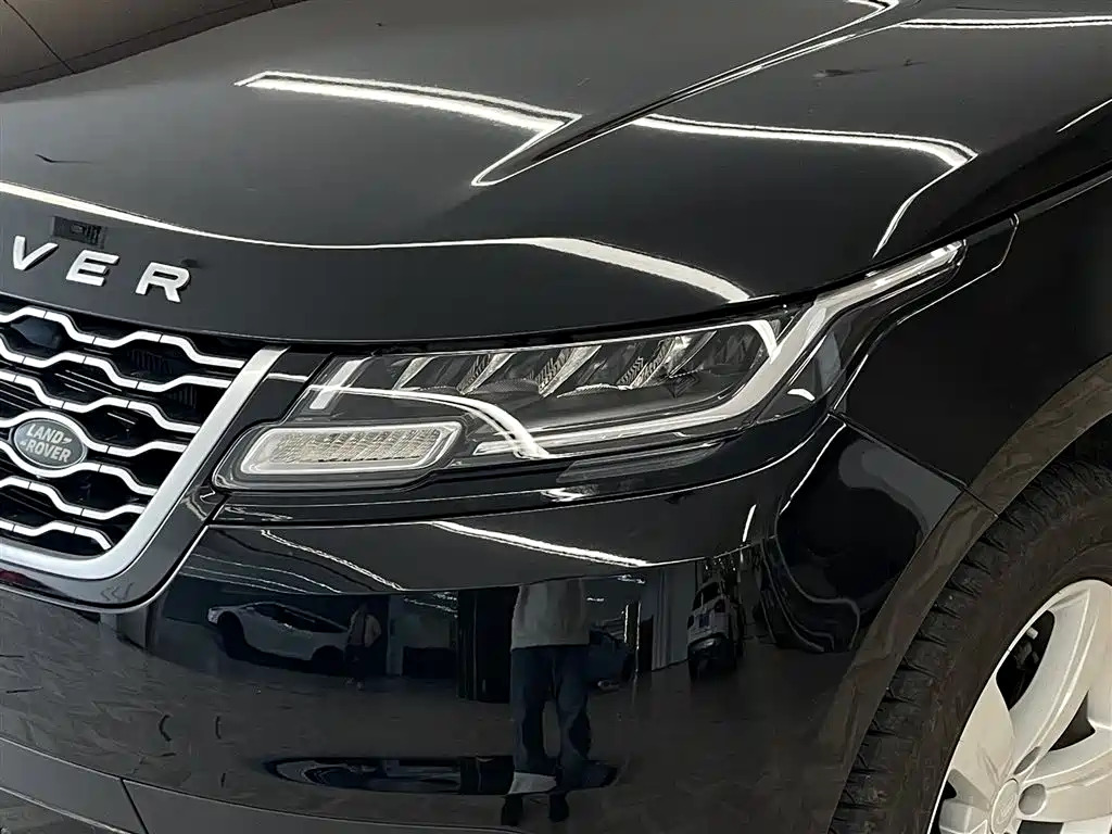 Land Rover Range Rover Velar 2019 250PS фото 9