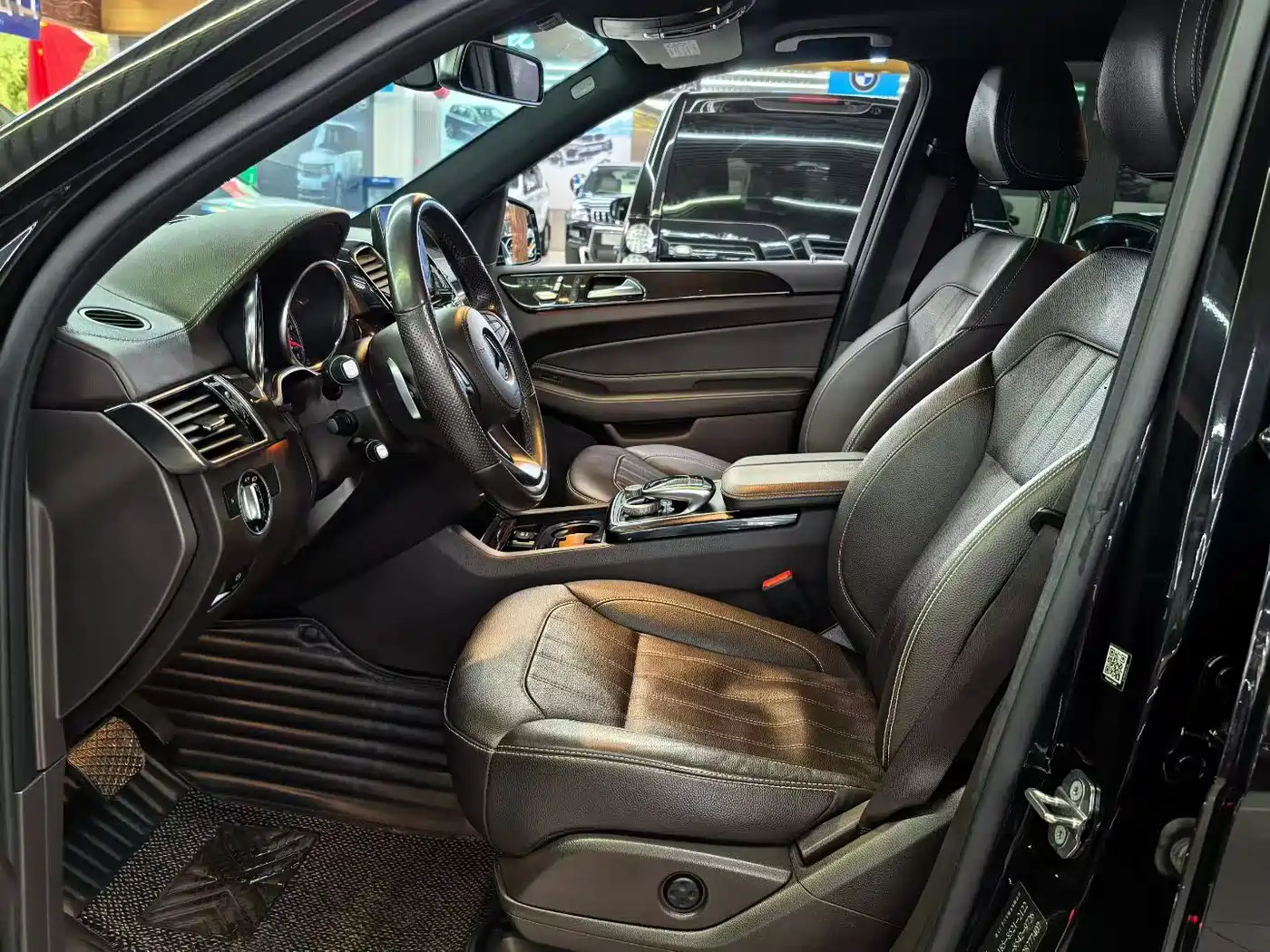 Mercedes-Benz GLS 2018 Facelift GLS 400 4MATIC Sport фото 4