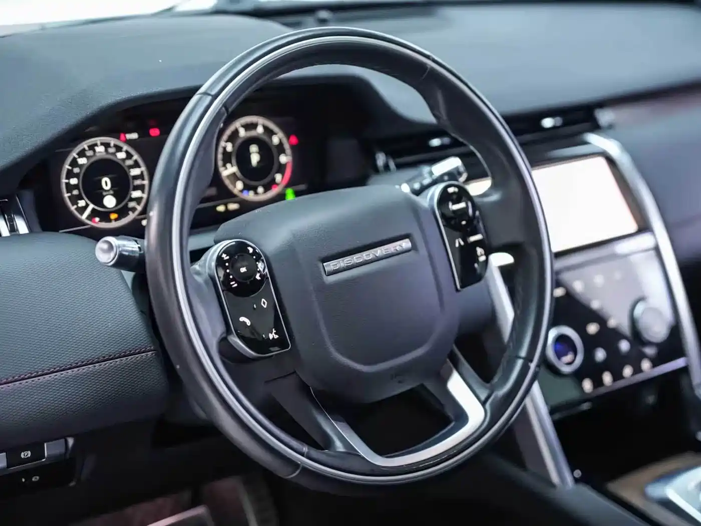 Land Rover Discovery Sport 2021 249PS R-Dynamic S Performance Edition фото 7