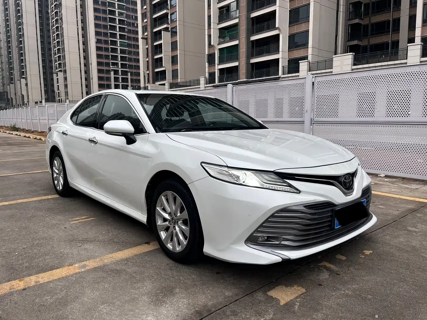 Toyota Camry 2019 2.0G Luxury (China V) фото 3