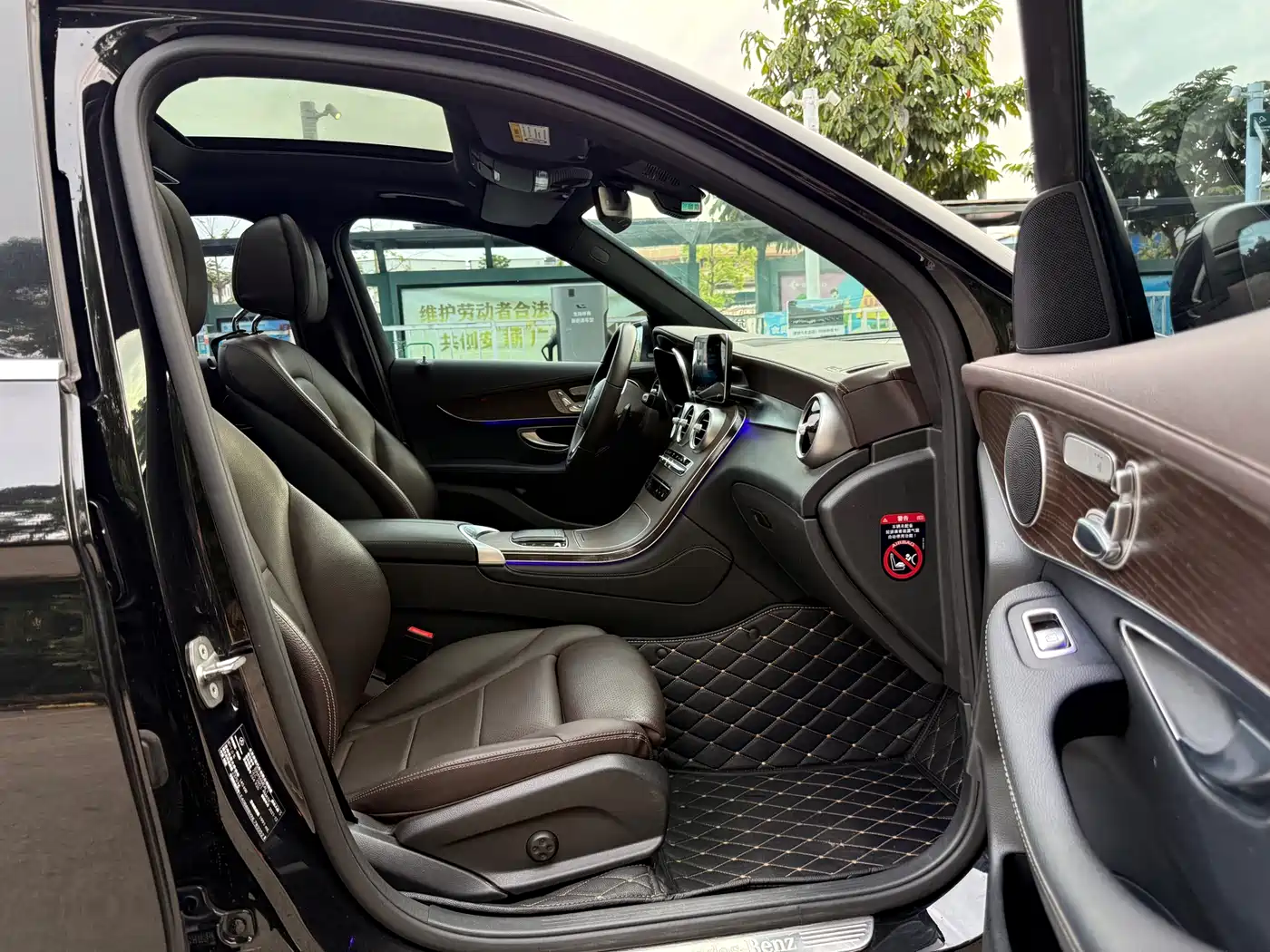 Mercedes-Benz GLC 2022 Model GLC 260 L 4MATIC Luxury Edition фото 27