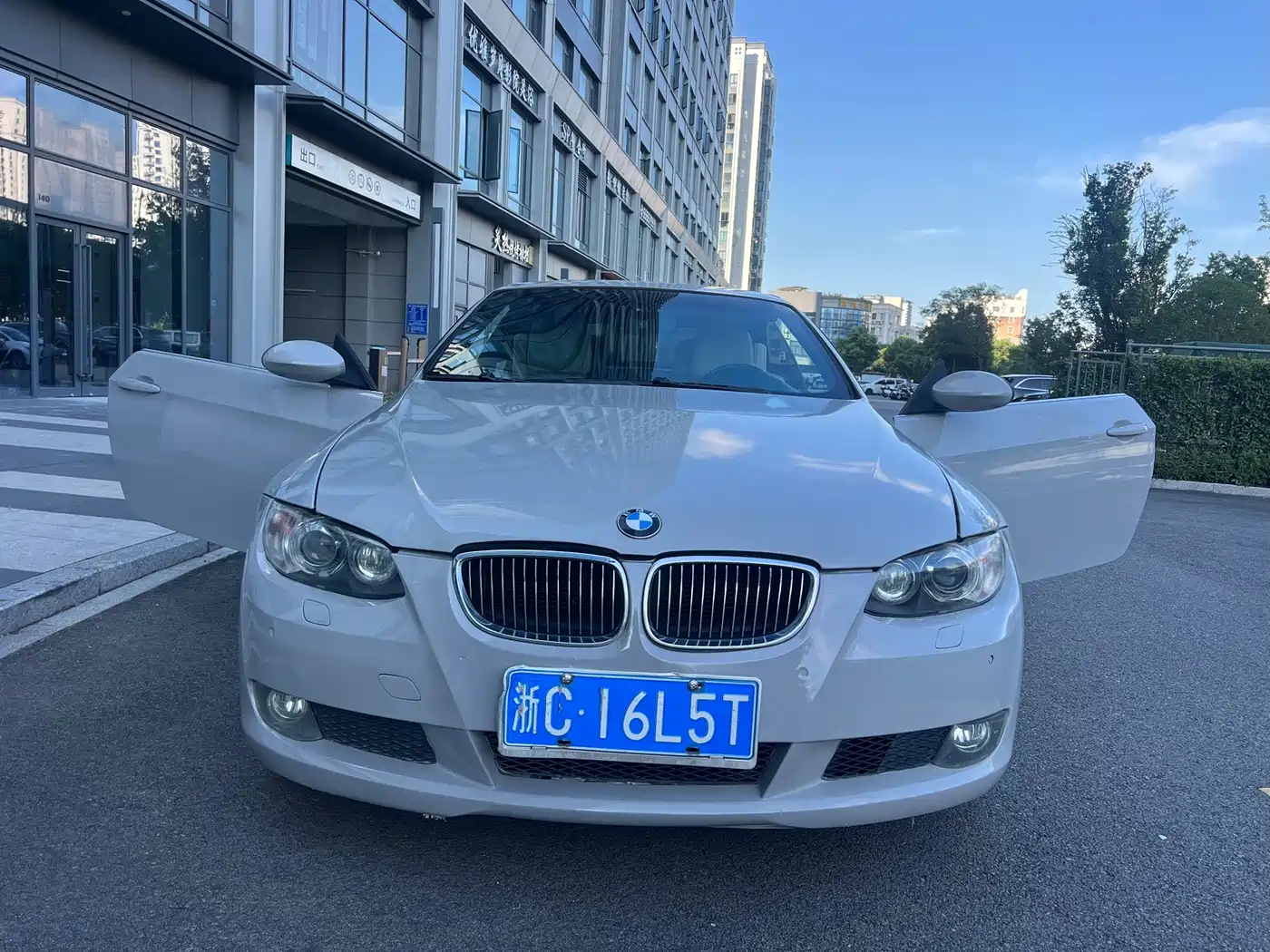 BMW 3 Series (Import) 2009 2009 Model 330i Convertible