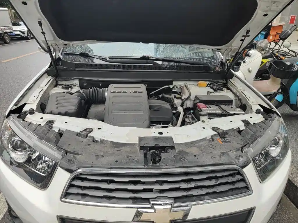 Chevrolet Captiva 2016 2015 2.4L 2WD Urban Edition 5-seater