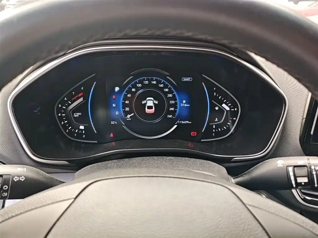 Hyundai Fista 2019 280TGDi Sport Edition China VI фото 12