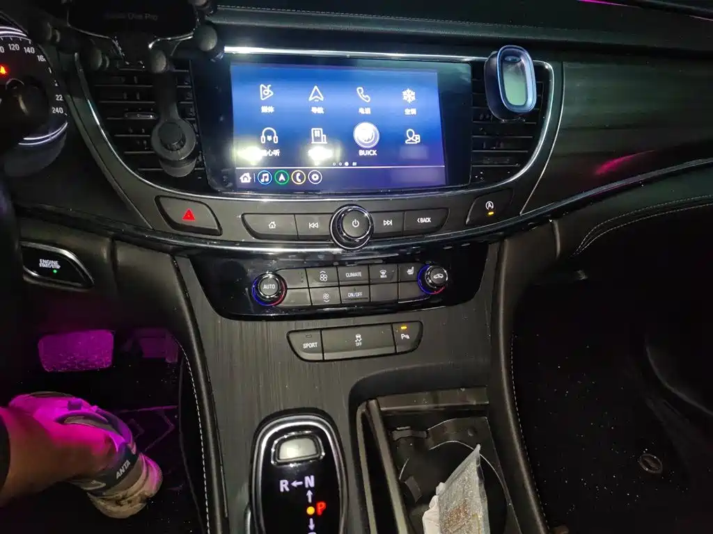 BUICK LACROSSE