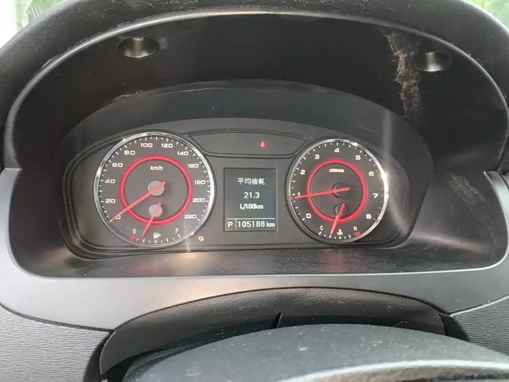 SAIC Maxus Maxus G10 2016 2014 Model Year 2.0T Auto Elite
