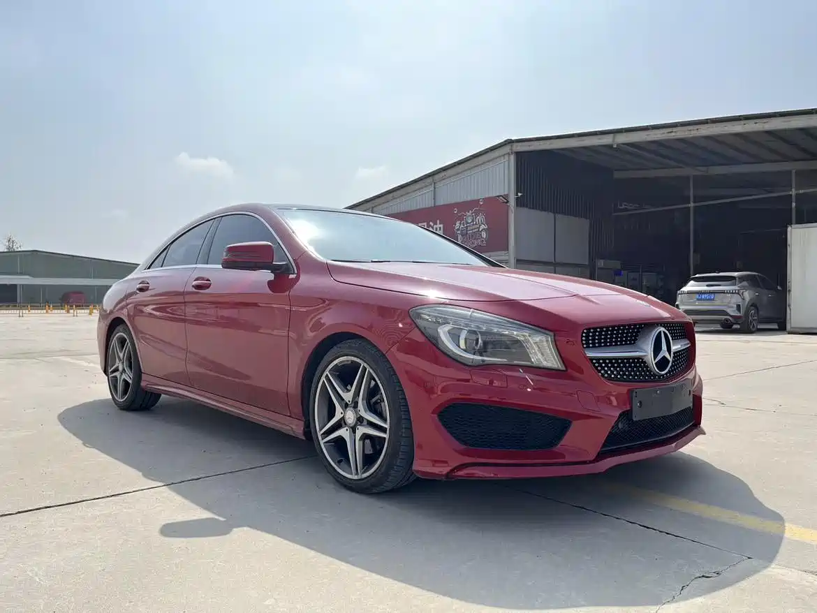 Mercedes-Benz CLA (Import) 2015 CLA 220 4MATIC фото 3