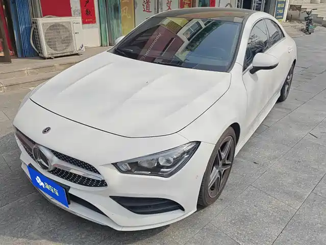 MERCEDES-BENZ CLA