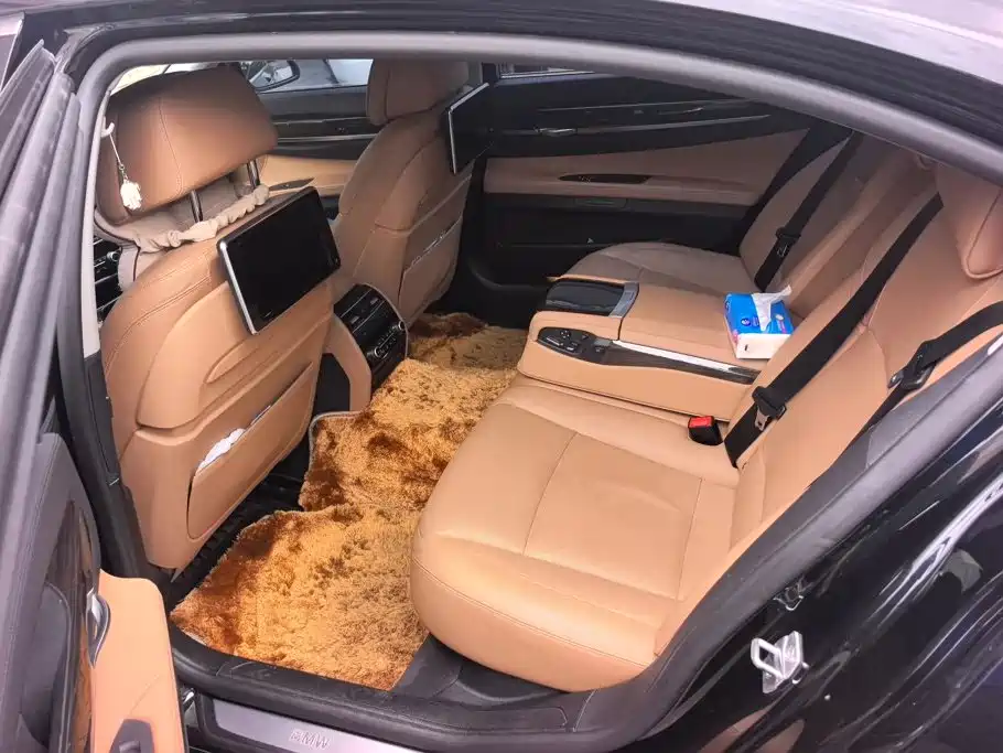 BMW 7 Series 2014 2013 Model 740Li xDrive