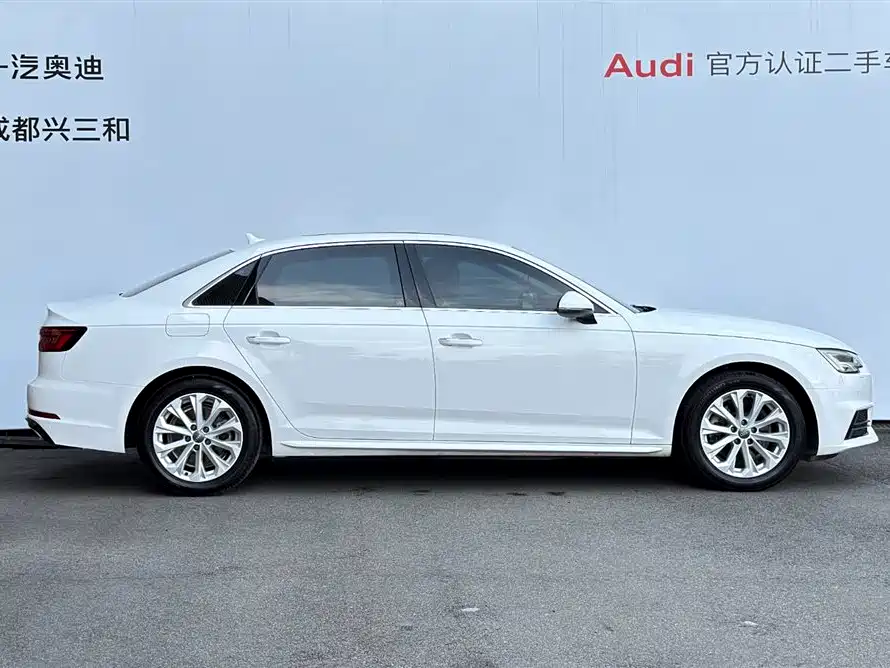 Audi A4L 2019 40 TFSI Progressive (China VI) фото 3