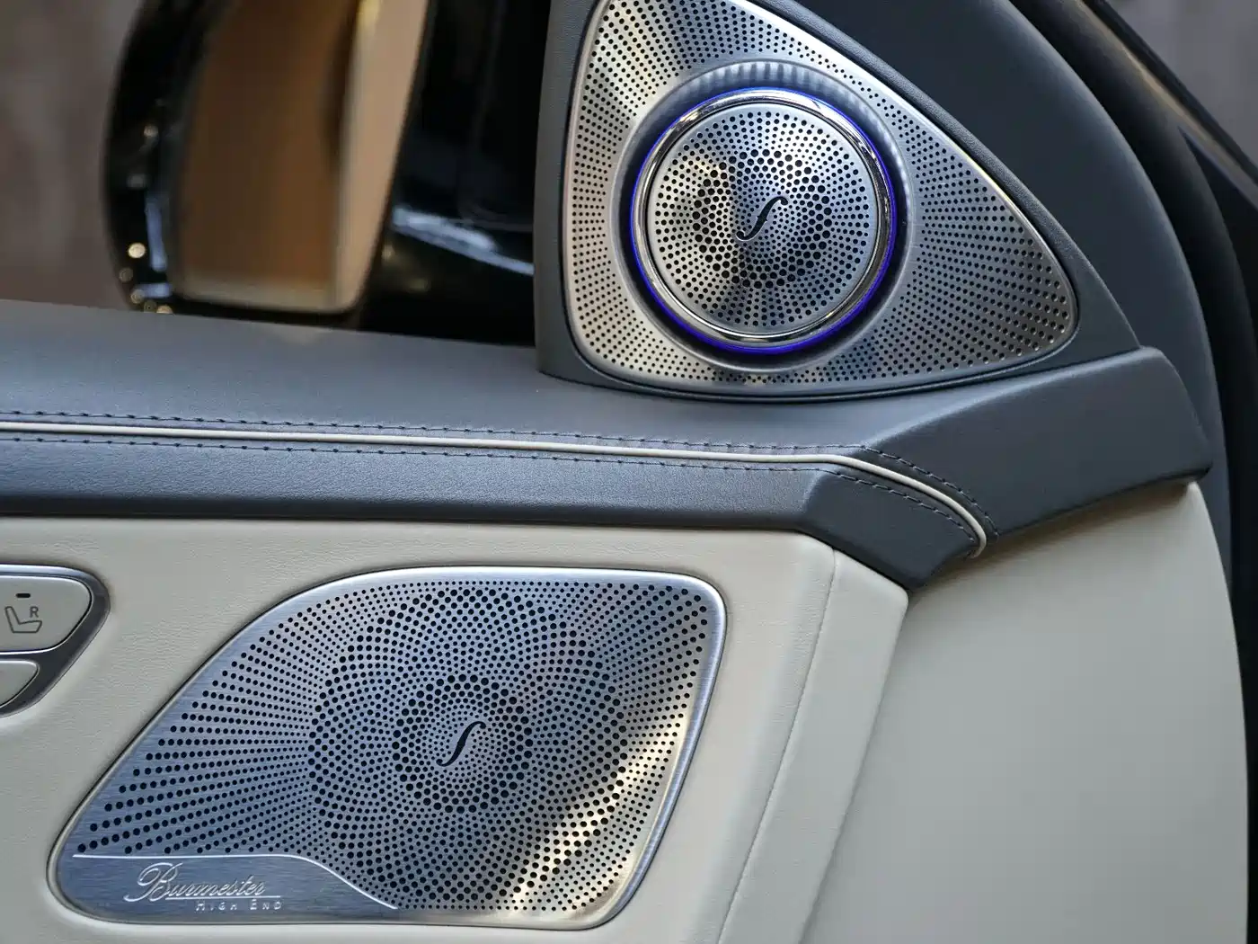 Mercedes-Benz Maybach S-Class 2015 S 600 фото 14