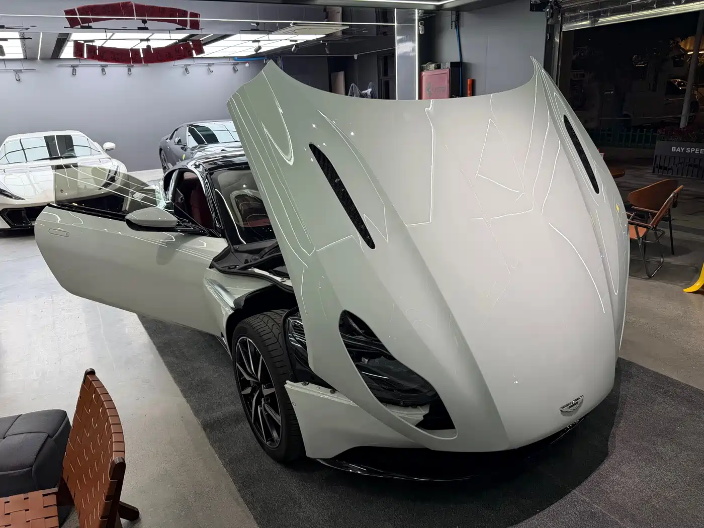 Aston Martin DB11 2018 2019 Model 4.0T V8 Coupe