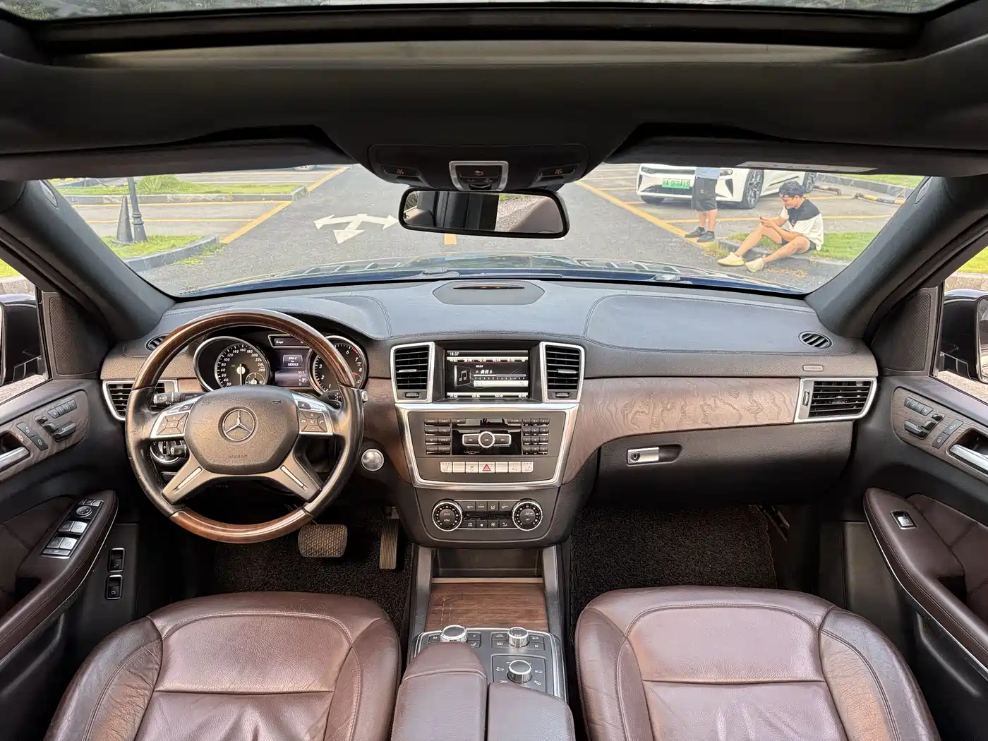 Mercedes-Benz GL-Class 2013 GL 500 4MATIC фото 11