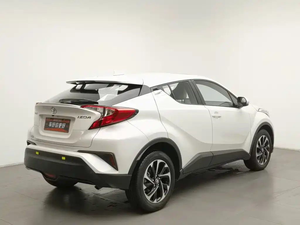Toyota IZOA, миниатюра 2
