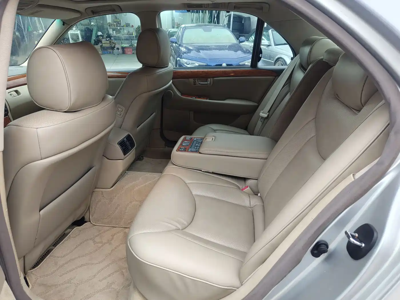 Lexus LS 2005 430 фото 23