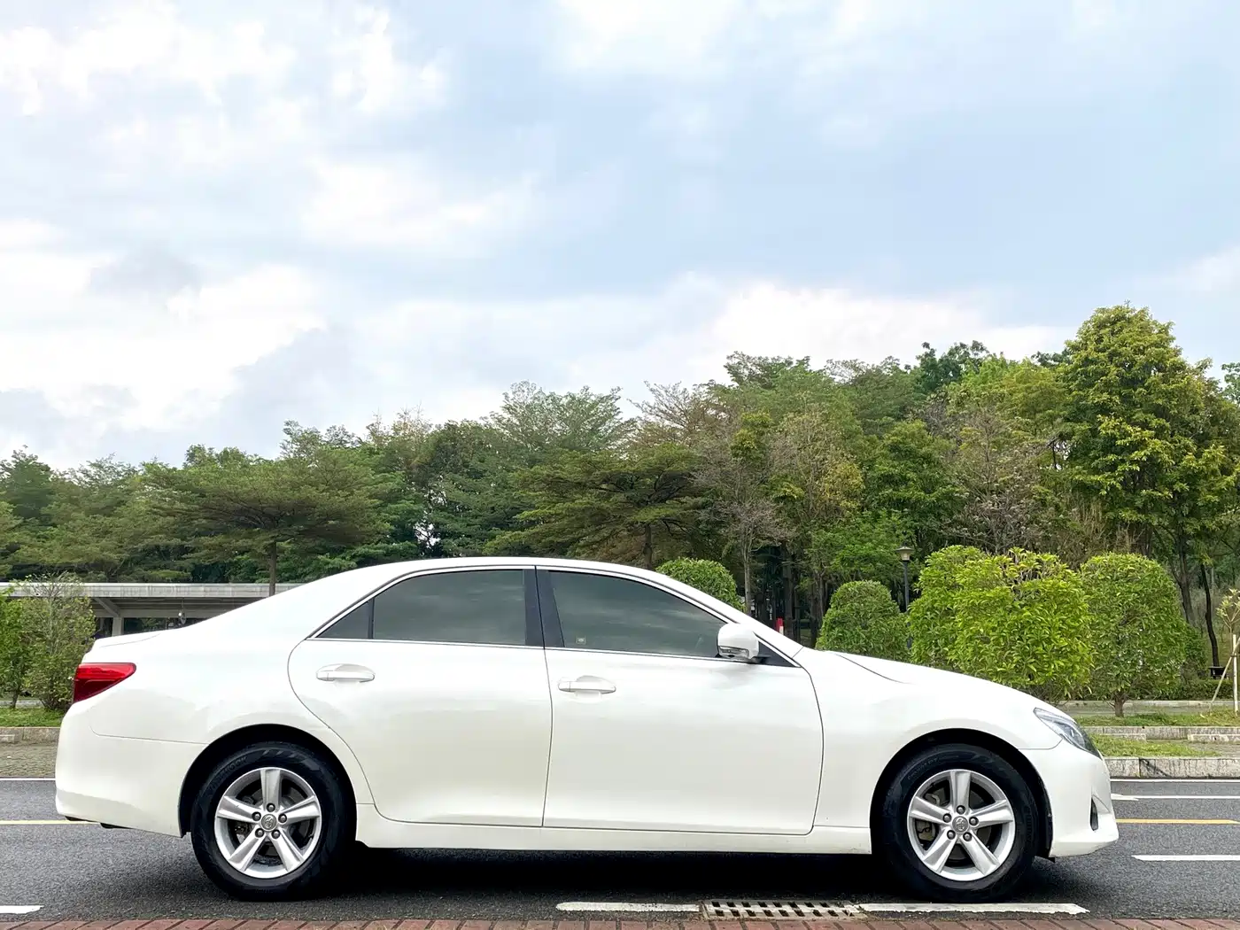 Toyota Reiz 2016 2013 2.5S Elite Edition