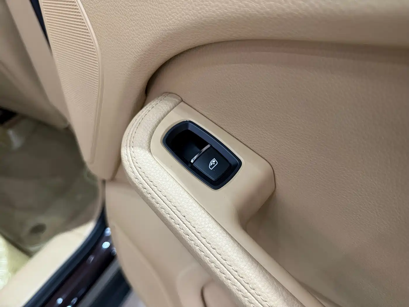 Porsche Macan 2017 Macan S 3.0T фото 25