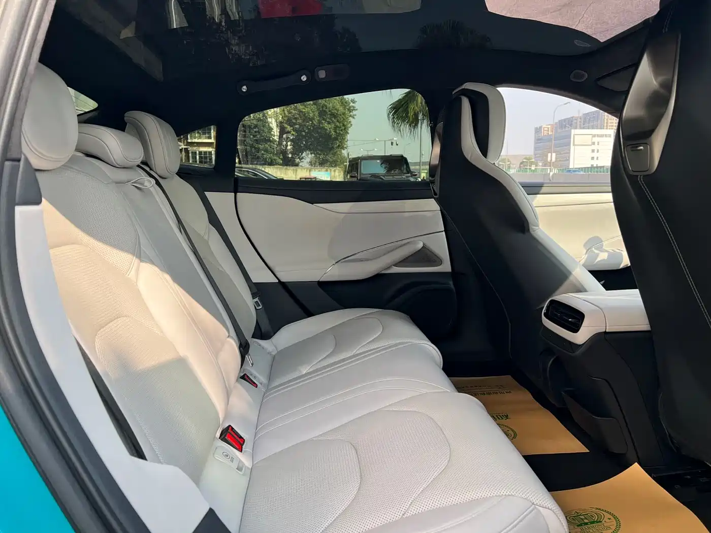 XIAOMI CAR XIAOMI SU7