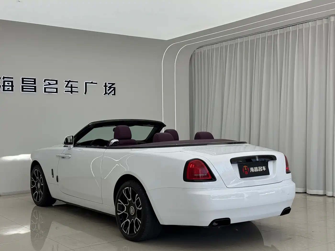 Rolls-Royce Dawn 2018 2018 6.6T Standard
