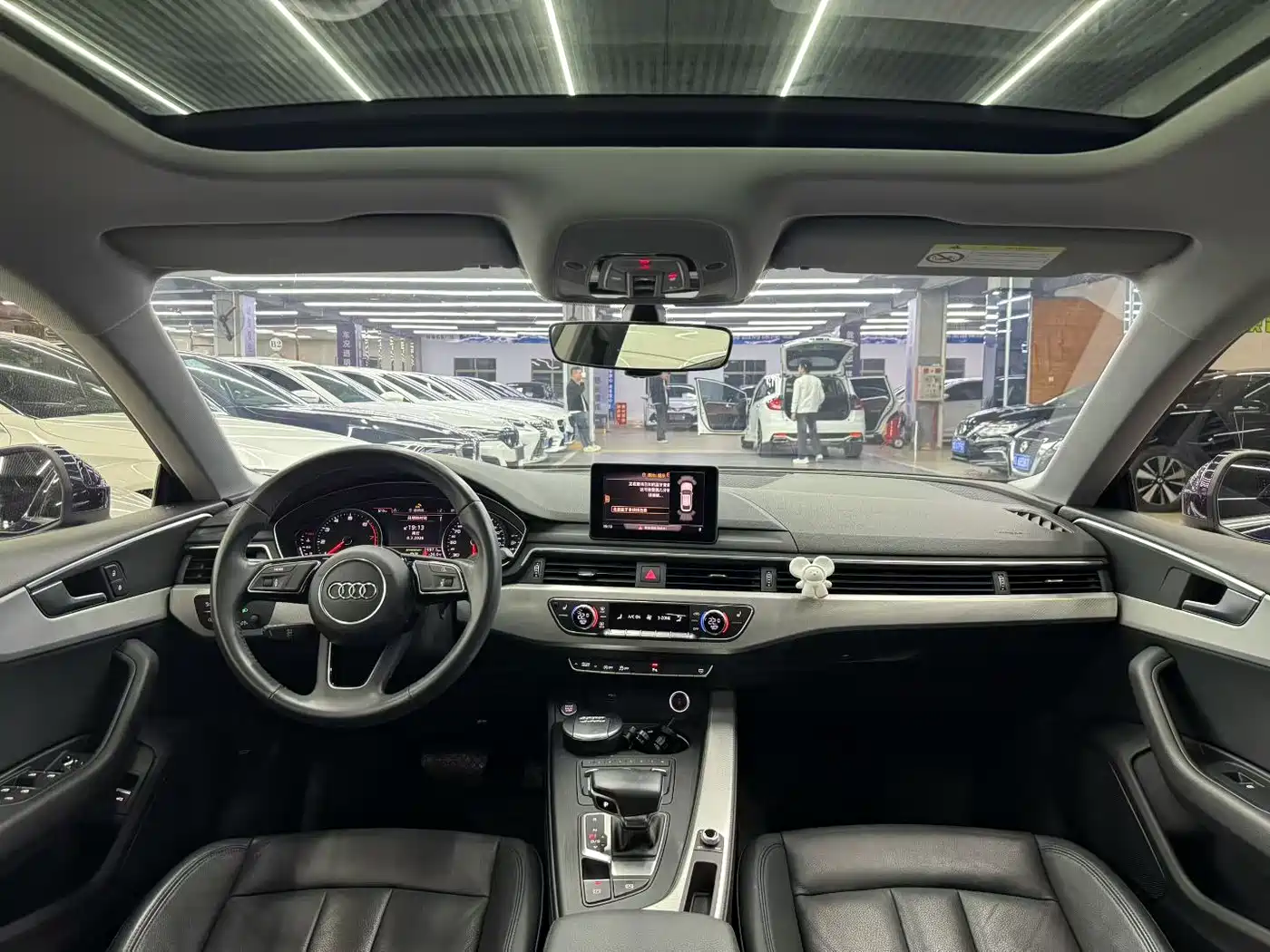 Audi A5 (Import) 2019 Sportback 40 TFSI Fashion фото 4