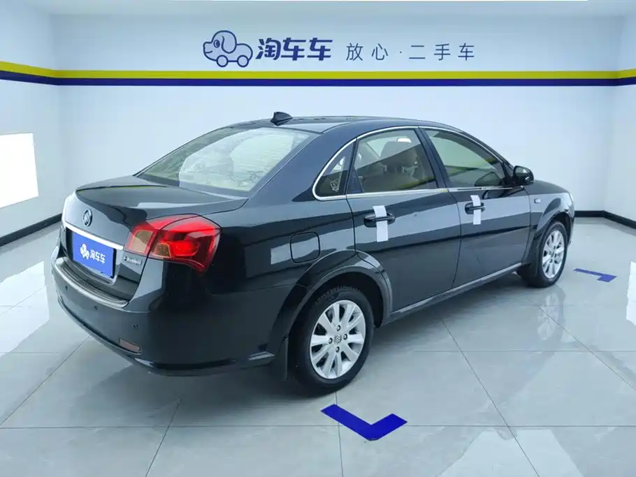 Фото 3 - Buick Excelle