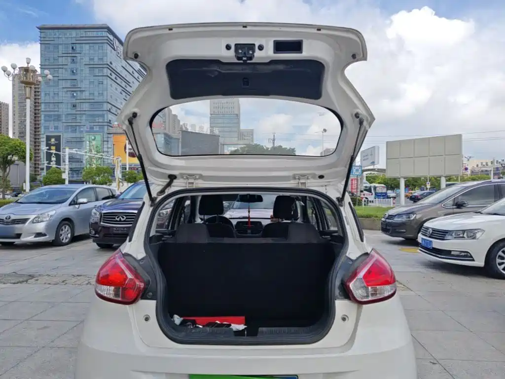 Baojun 310 2016 2016 1.2L Manual Value Edition