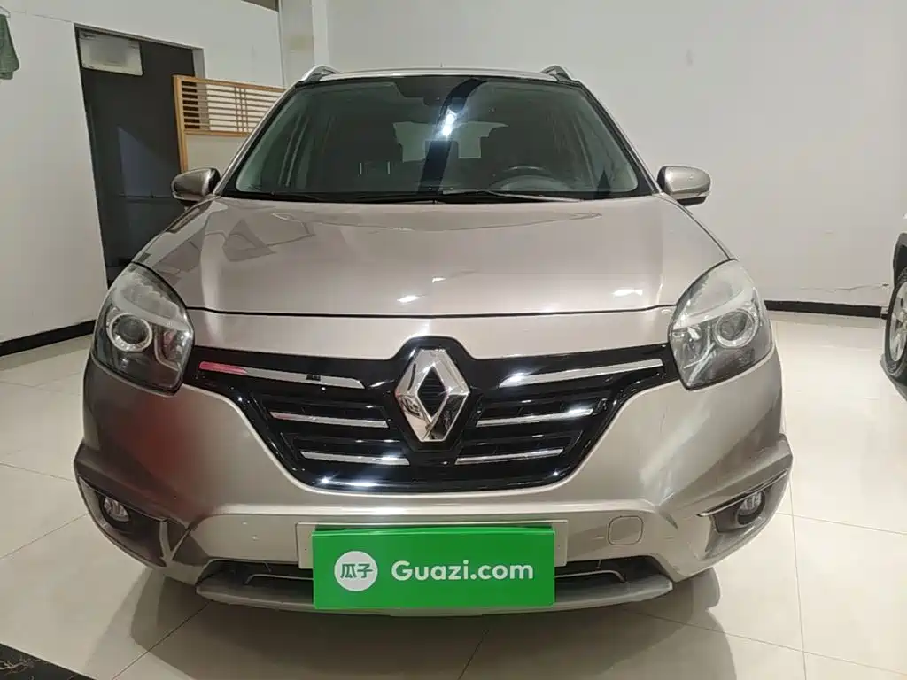 Renault Koleos (Import) 2015 2014 2.5L 4WD Comfort Edition
