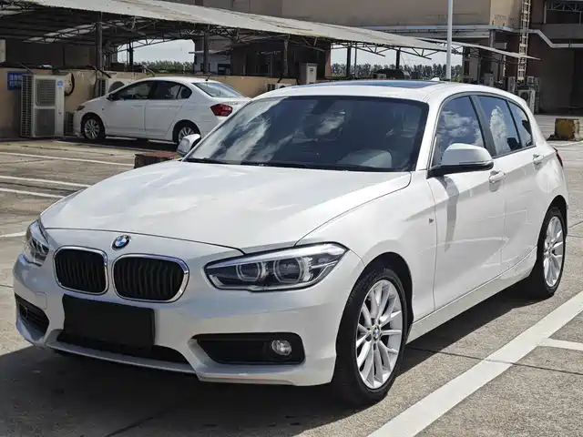  BMW BMW 1 Series (Import) 2016 120i Leading Model
