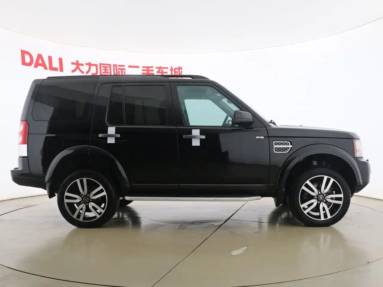 Land Rover Discovery 2013 3.0 SDV6 HSE Diesel фото 12