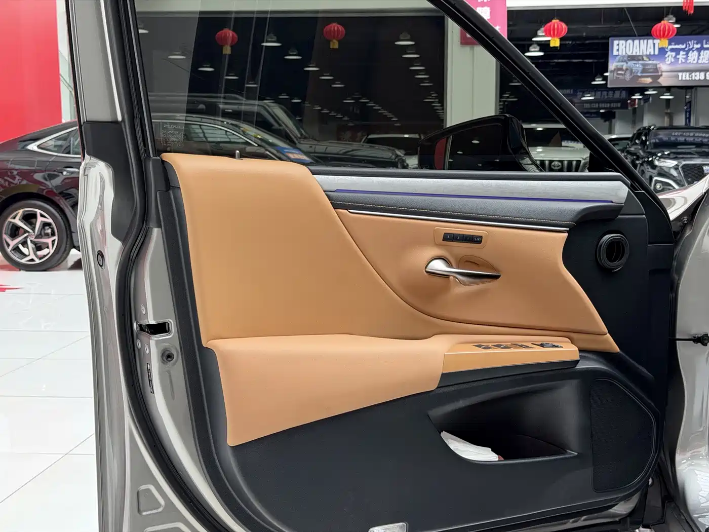 Lexus ES 2025 2025 200 Ultimate Edition