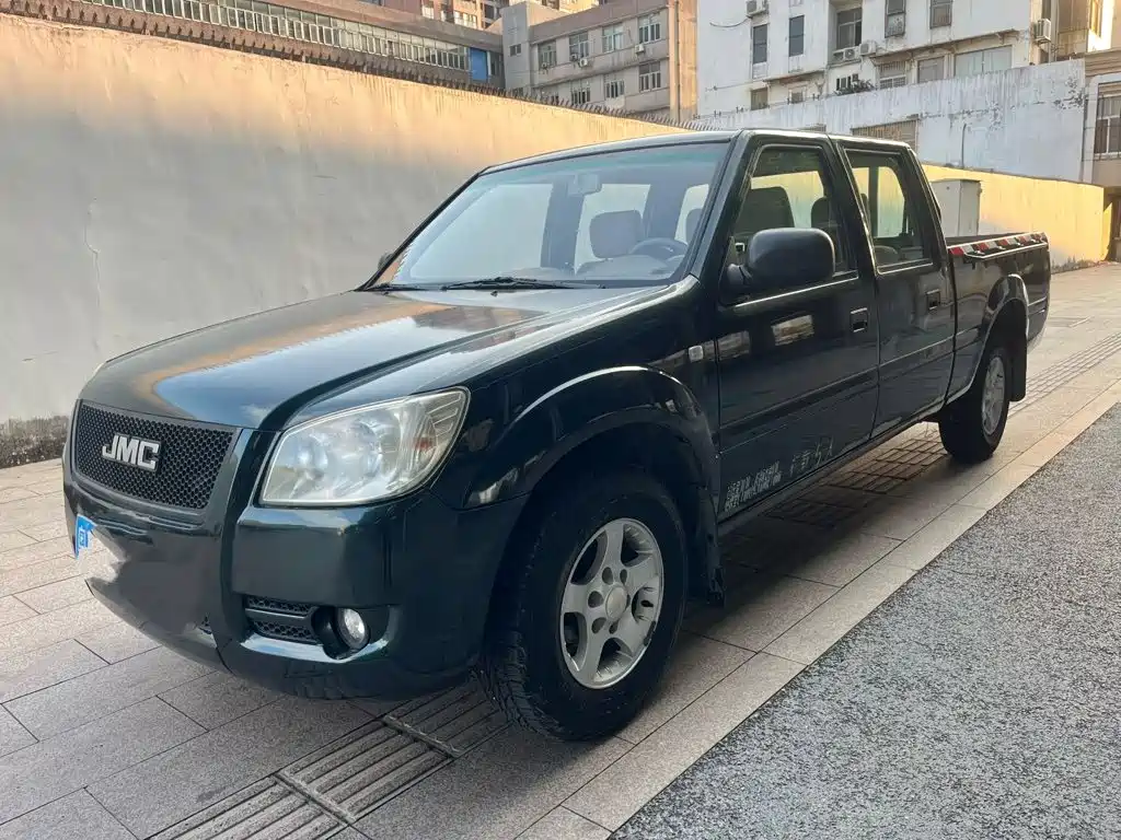 Jiangling Baodian 2015 2015 2.8T New Trend Diesel 2WD Extended Edition JX493ZLQ4C