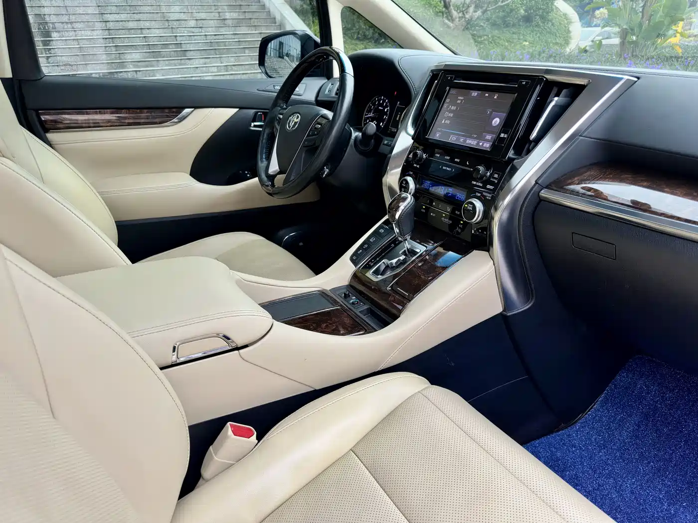 Toyota Alphard 2018 Facelift 3.5L Premium Edition фото 11