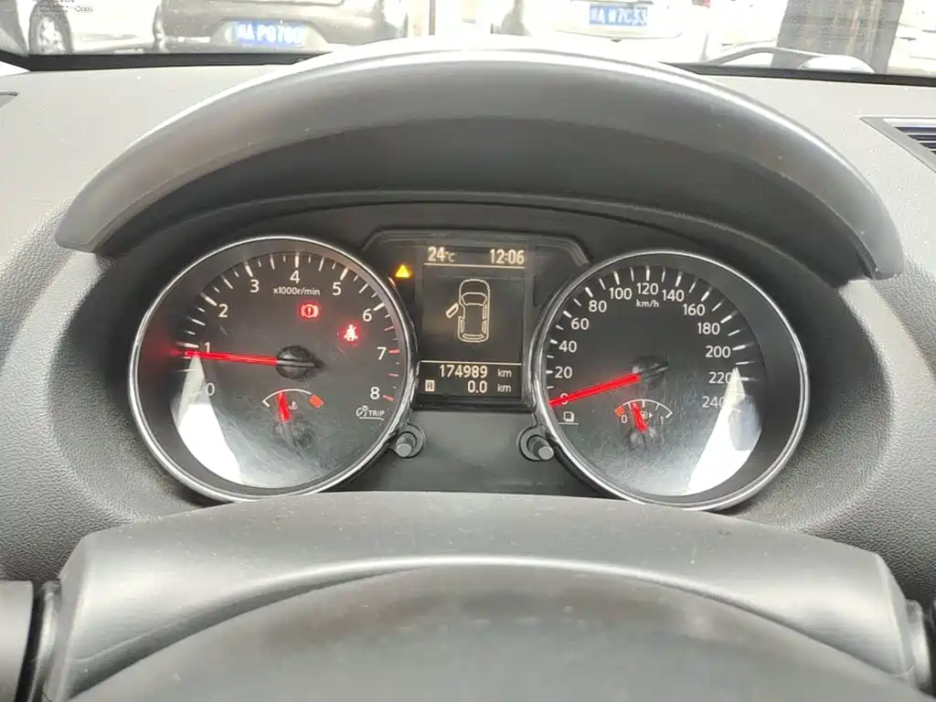 Фото 12 - Nissan Qashqai